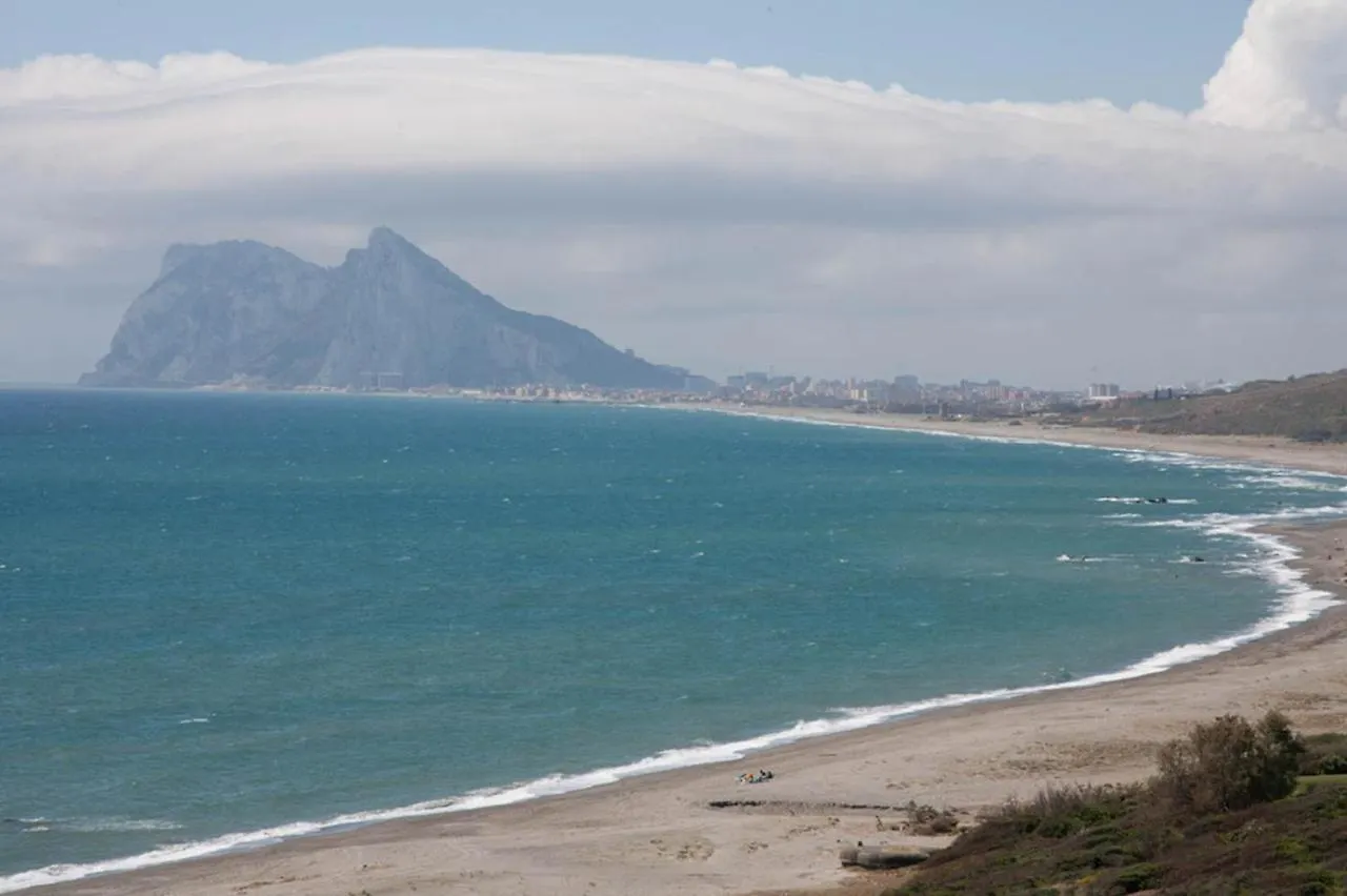 Apartment Quiet Family Apartment, 4 Pools, Close To The Beach And Golf, La Marina Alcaidesa 9 02 Spain